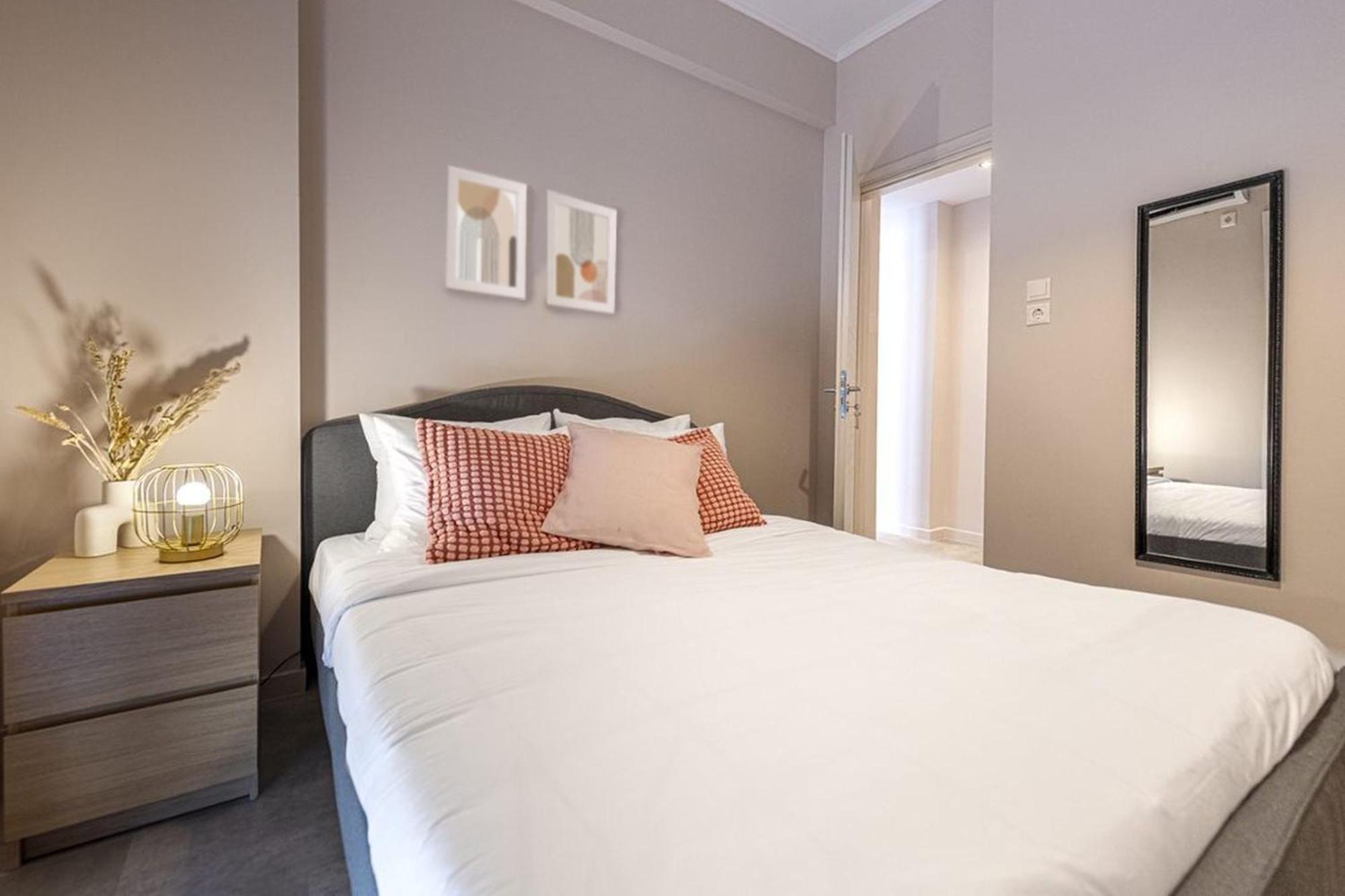Phaedrus Living Athens City Center Geraniou Eksteriør bilde
